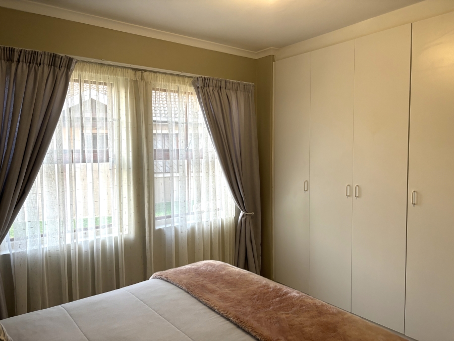 2 Bedroom Property for Sale in Strand Central Western Cape